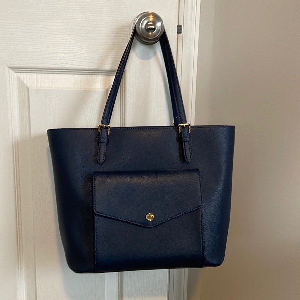 Michael Kors Navy Tote Bag with gold hardware and duL shoulder straps.